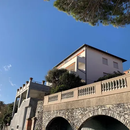 Giulia By Holiday World Apartment