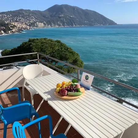Apartment Giulia By Holiday World Recco
